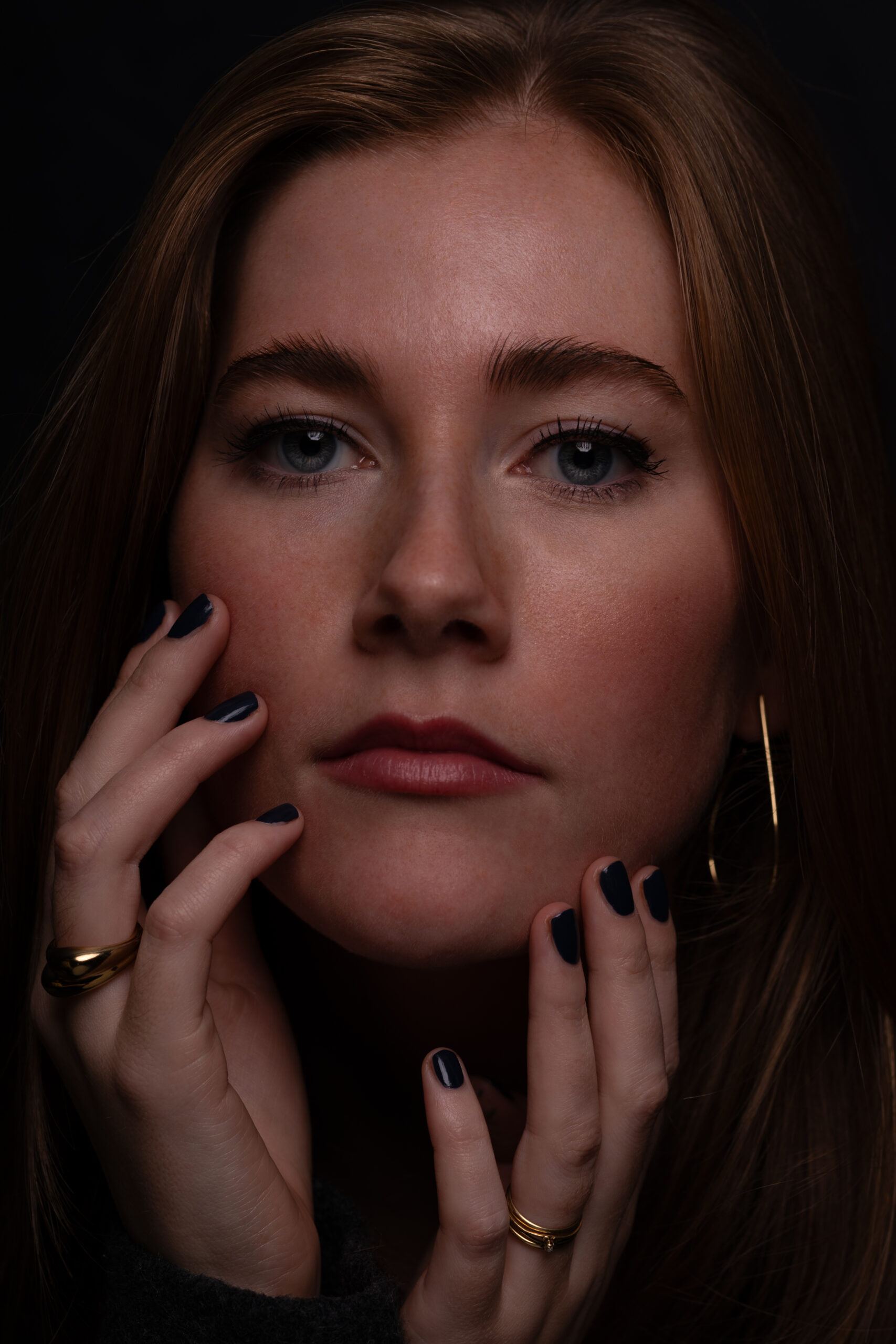 Emma - Portrait, Studio - RobinApituleyPhotography-3