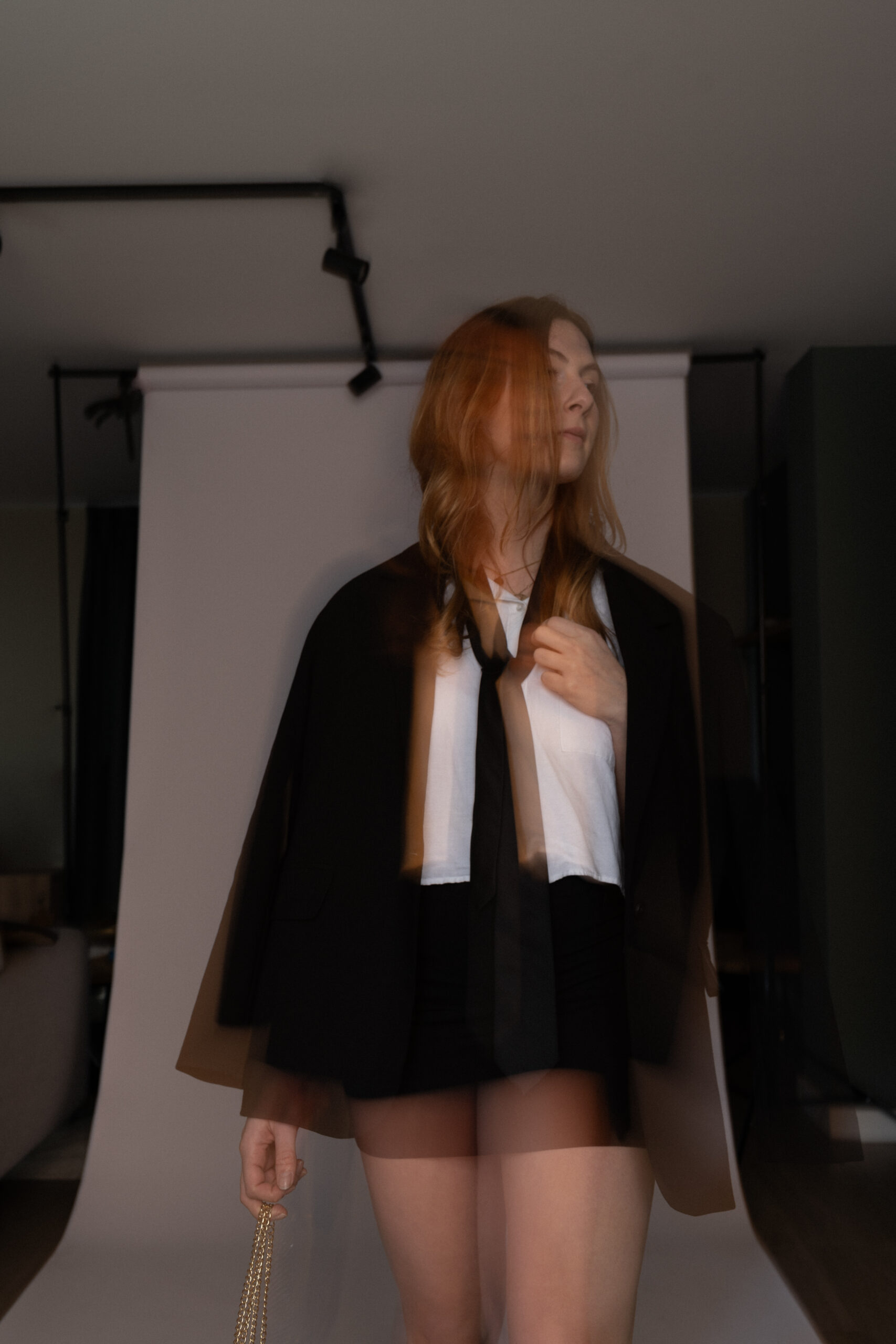 Fleur - Black blazer, Open Studio - RobinApituleyPhotography-5