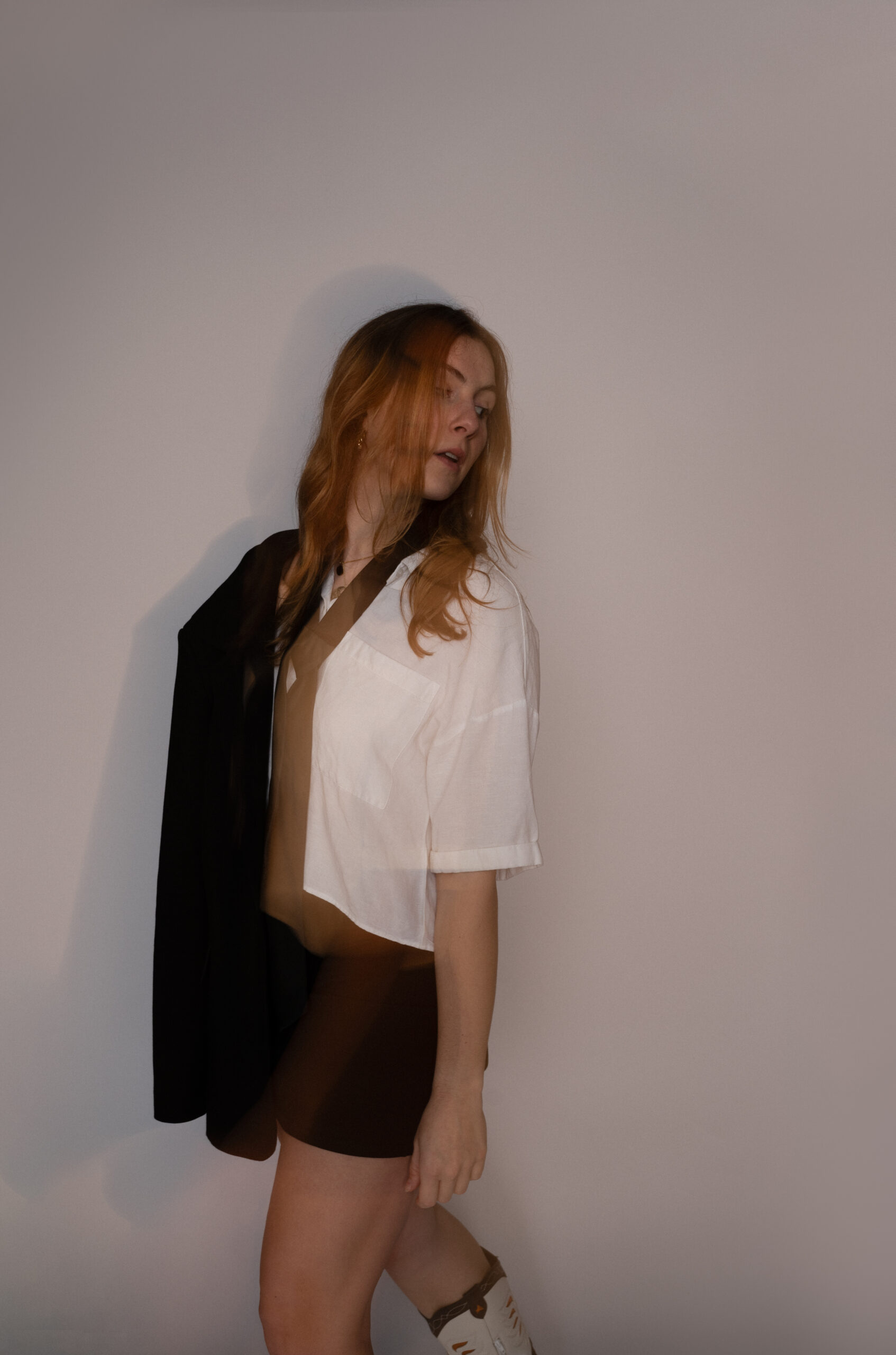 Fleur - Black blazer, Studio - RobinApituleyPhotography-3