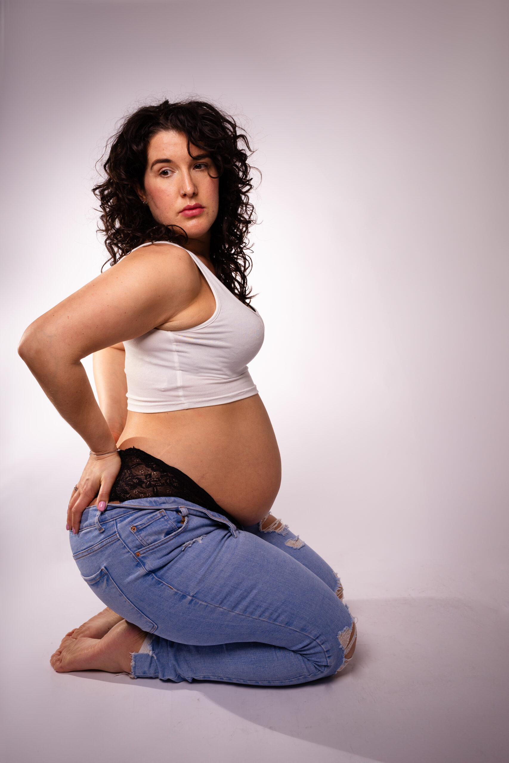 Maternity Shoot - Suus - RobinApituleyPhotography-15